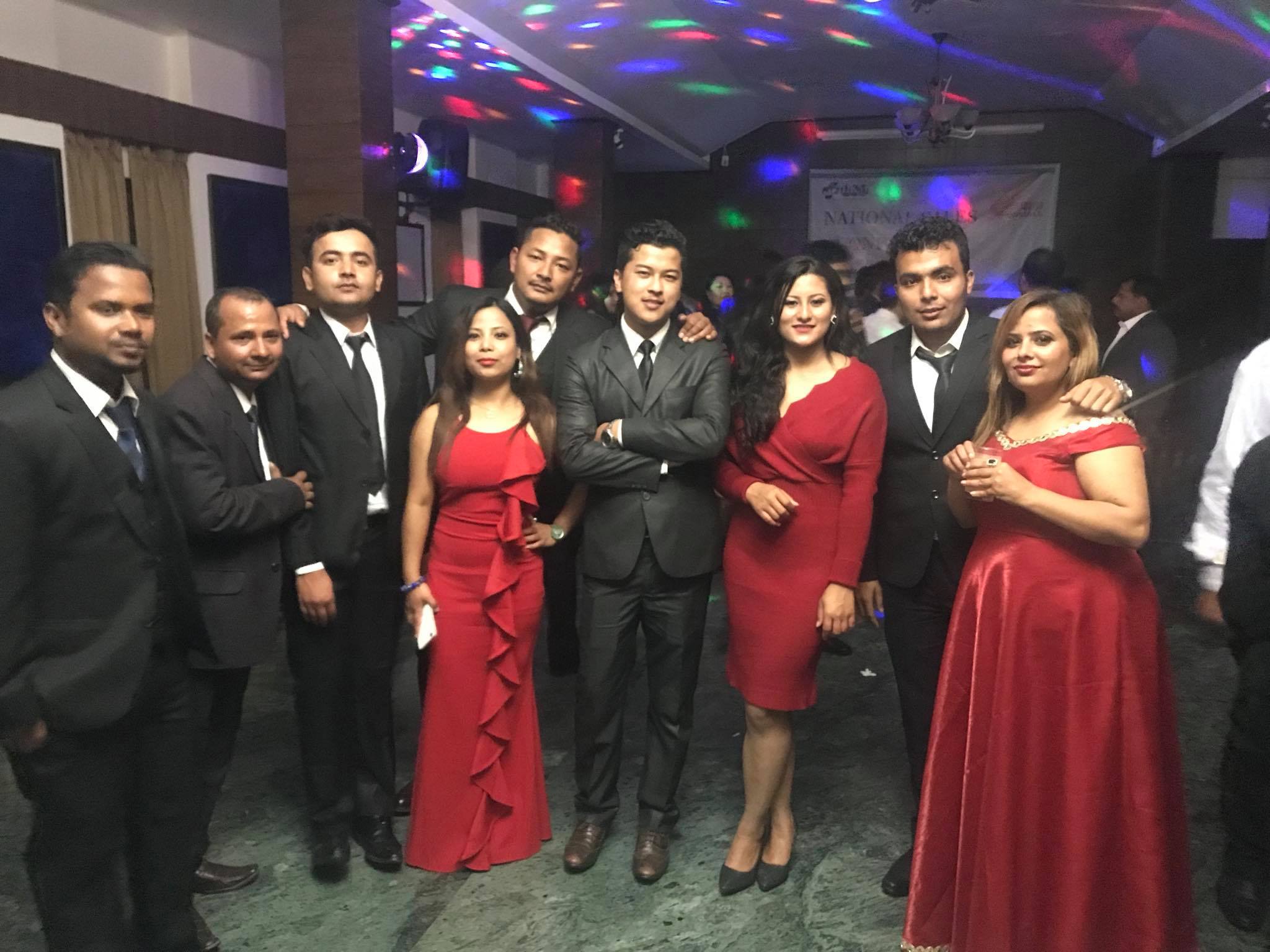 gala4.jpg